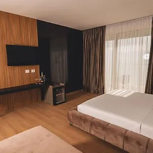 Grand Mirage Hotell